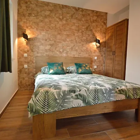 Ginko House Апартаменти *